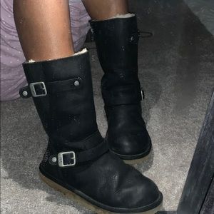 Uggs black